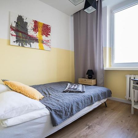 Sloneczny I Cichy Apartament Przy Starym Miescie Варшава Екстер'єр фото