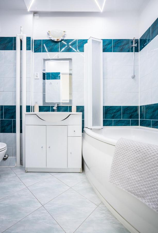 Sloneczny I Cichy Apartament Przy Starym Miescie Варшава Екстер'єр фото