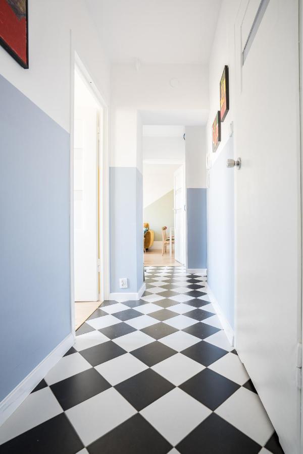 Sloneczny I Cichy Apartament Przy Starym Miescie Варшава Екстер'єр фото